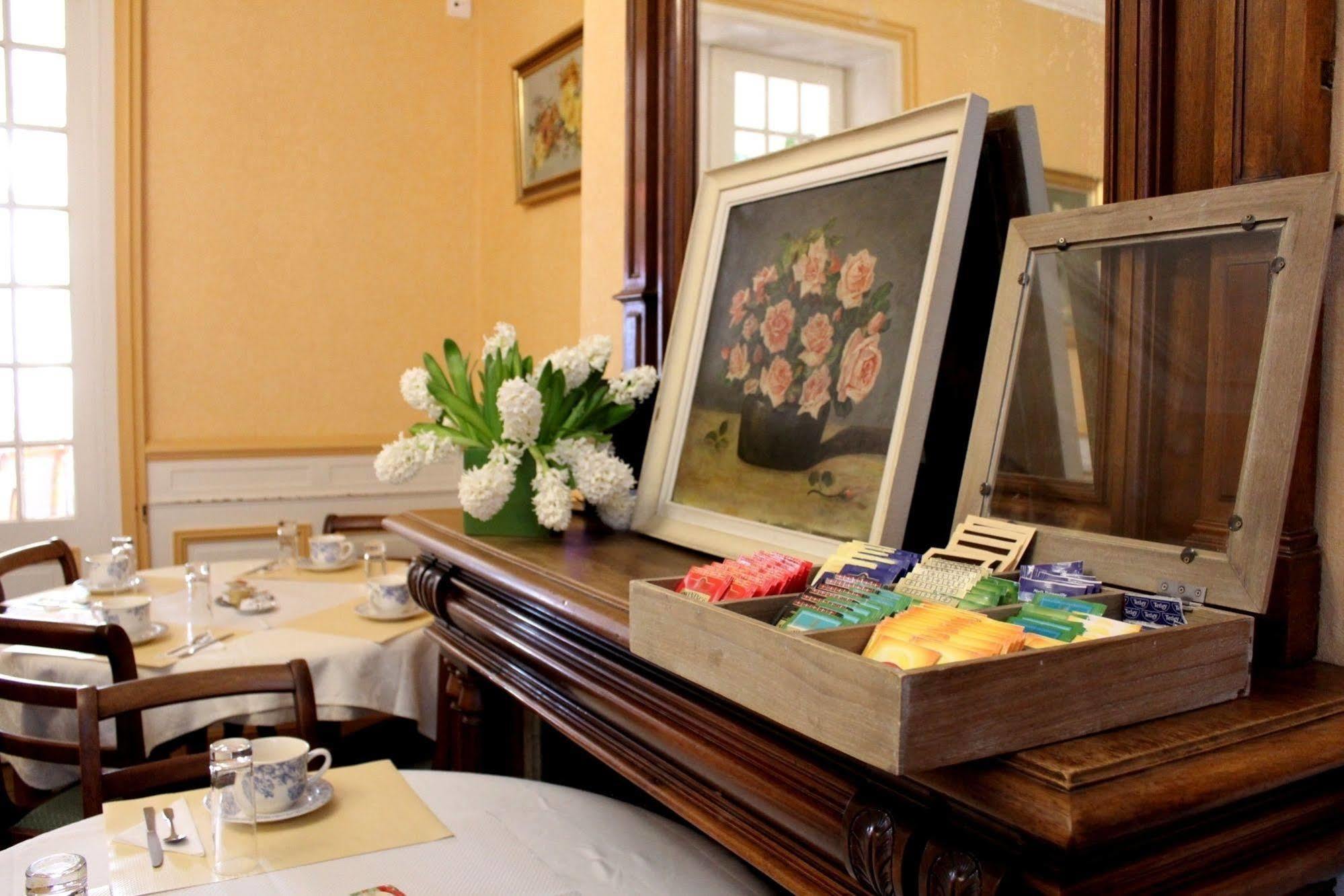 Hotel Rabelais Tours Zewnętrze zdjęcie