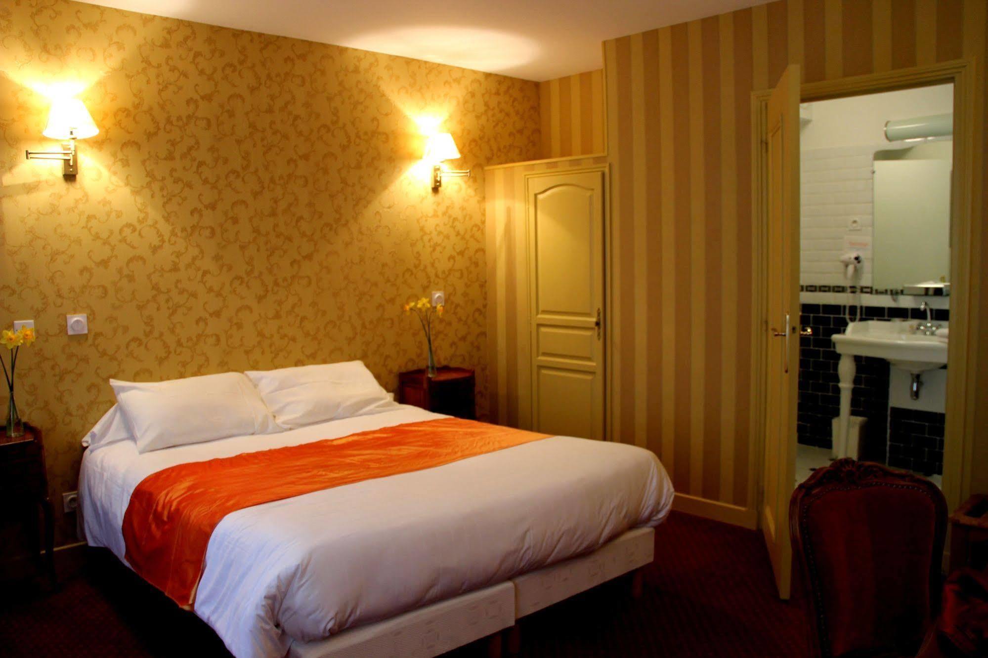Hotel Rabelais Tours Zewnętrze zdjęcie